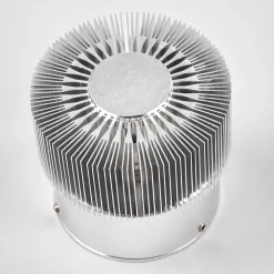 Lucande Væglamper > Aluminiumsfarvet udendørsvæglampe Lennias med LED
