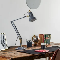 Arbejdsrum/Kontor ^ Anglepoise bordlampe Original 1227, grå/messing