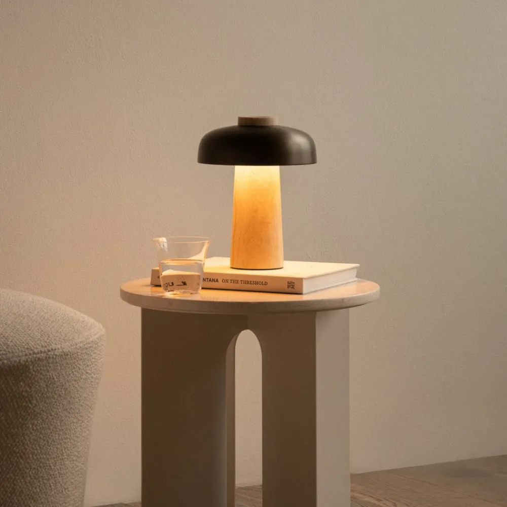 Audo Copenhagen Dekorationsbelysning > Audo bordlampe, sand/bronze, sten, 24,5 cm
