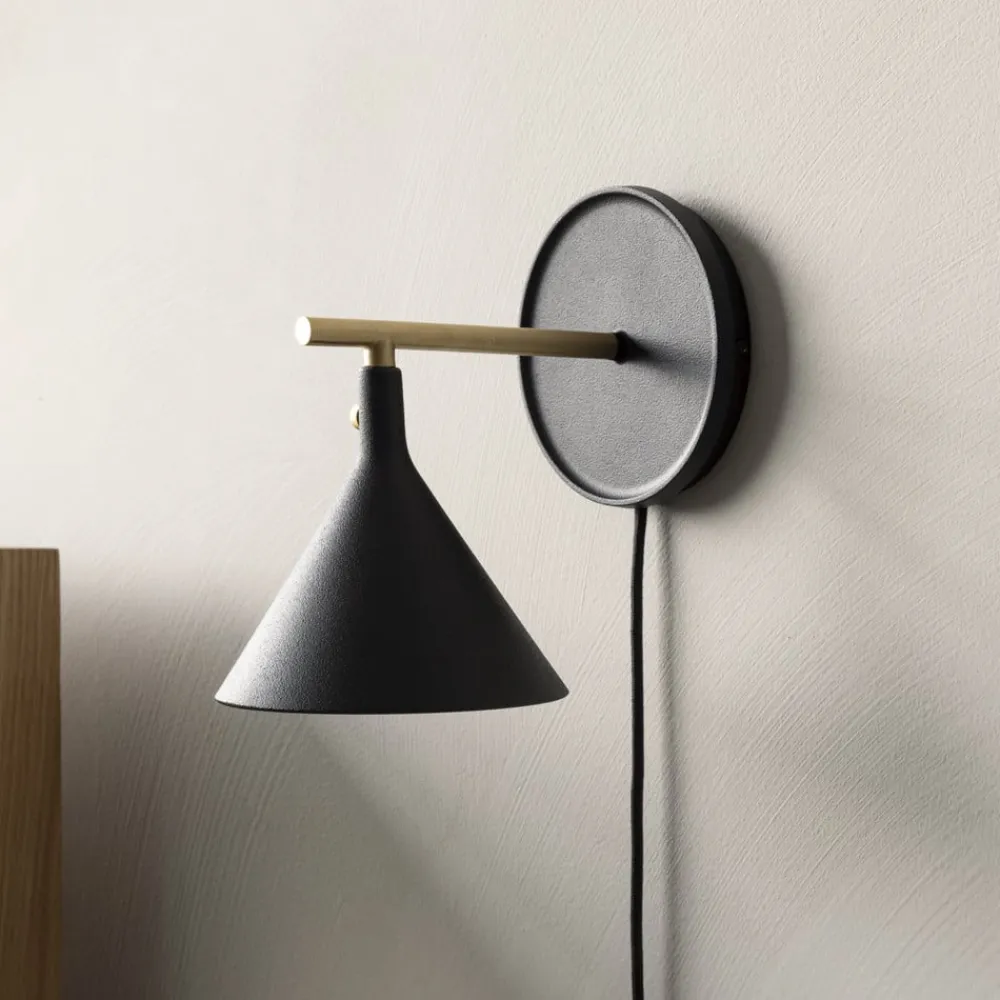 Audo Copenhagen Væg- Og Spejllamper > Audo LED-væglampe Cast, sort, IP44, dæmper, stik