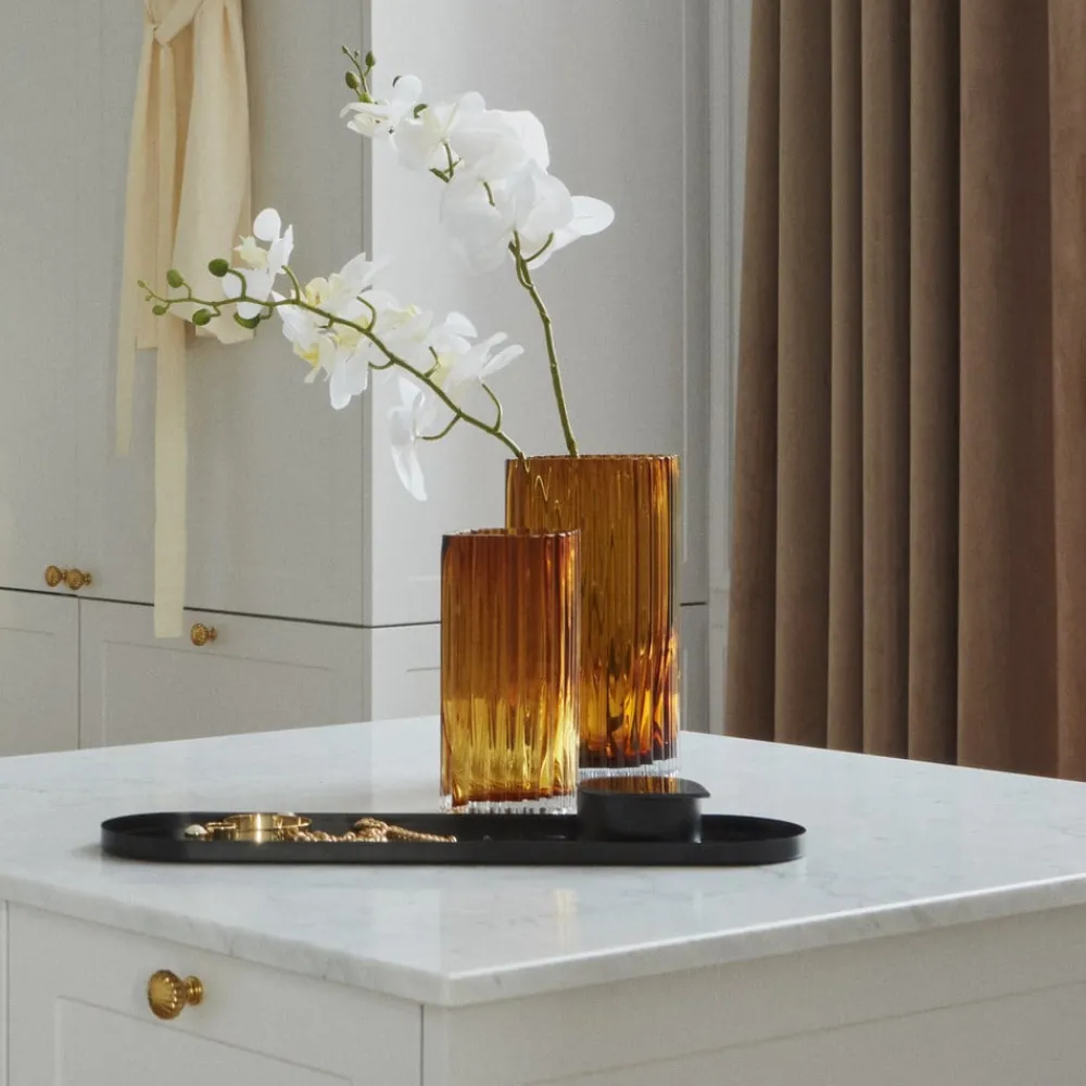 AYTM Møbel Og Interiør > Folium-vase, højde 20 cm, ravfarvet, glas