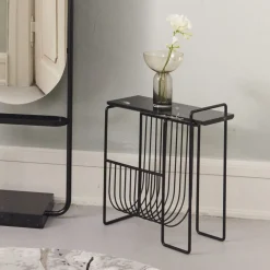 Møbel Og Interiør ^ AYTM Magasinholder Sino, sidebord, sort