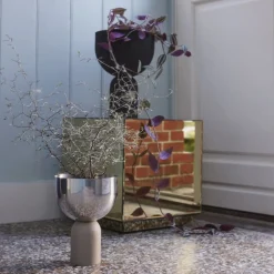 AYTM Møbel Og Interiør > Torus urtepotte, sort, Ø 22 cm, højde 30,6 cm, jern