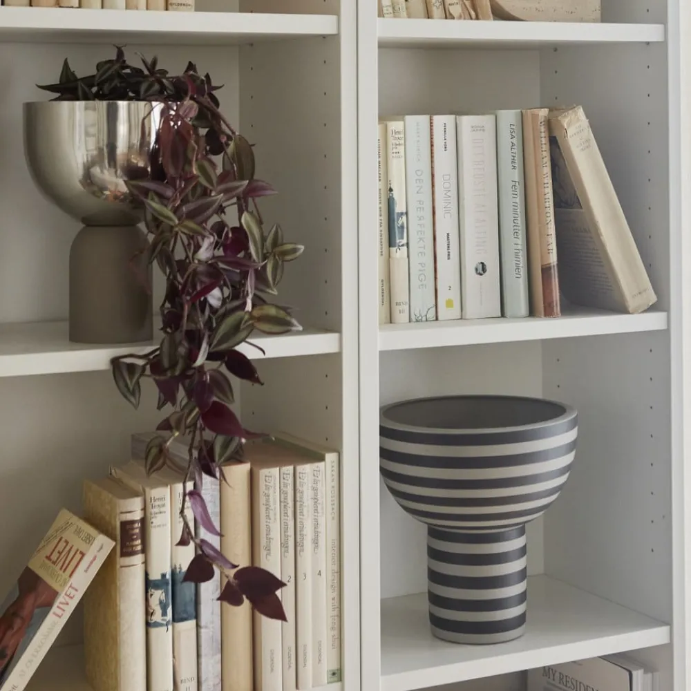 AYTM Møbel Og Interiør > Varia vase, sort, Ø 23 cm, højde 24 cm, keramik