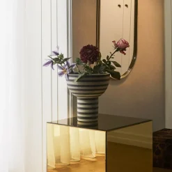 AYTM Møbel Og Interiør > Varia vase, sort, Ø 23 cm, højde 24 cm, keramik