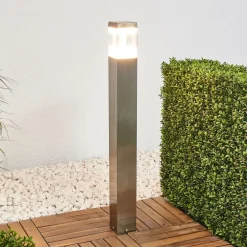 Lindby Gadebelysning > Baily - Vejlampe i stål med LED