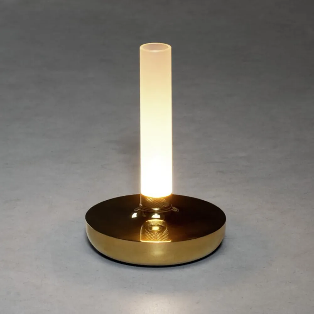Dekorationsbelysning|Terrassebelysning ^ Konstsmide Biarritz LED-bordlampe, IP54, batteri, CCT, guld