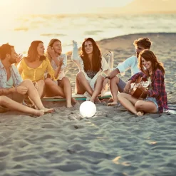 FH Lighting Solcellelamper > Busso LED-akku-lampe, solar, tusmørkesensor, hvid