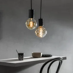 Dæmpbar Led-Pære|Filament Pære ^ Calex E27 G125 3,8 W LED-filament flex guld 821dim