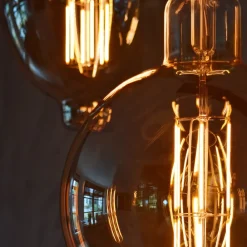 Calex Dæmpbar Led-Pære|Led Pærer > Megaglobe LED G200 E27 10,5W 1100lm dim guld