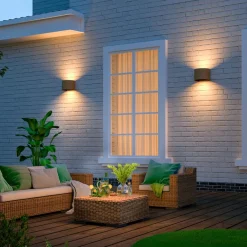 Calex Væglamper > udendørs LED-væglampe oval, op/ned, højde 10 cm, rustbrun