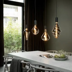 Calex Dæmpbar Led-Pære|Filament Pære > Vienna LED-pære E27 6 W dim 1.800 K titan