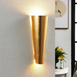 Lindby Væglamper|Væglamper > Conan perfekt formet væglampe i guld