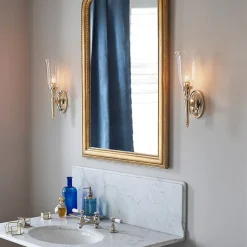 Væg- Og Spejllamper ^ Elstead Dryden LED-væglampe, badeværelse, med glasskærm, IP44