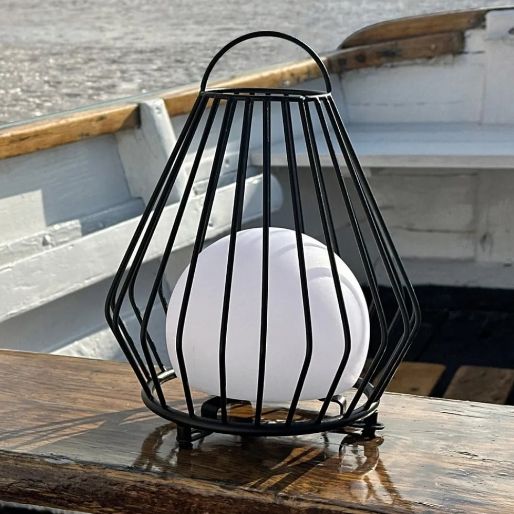 Dyberg Larsen Dekorationsbelysning > LED-bordlampe Evesham, højde 23 cm