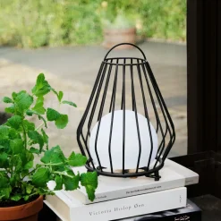 Dyberg Larsen Dekorationsbelysning > LED-bordlampe Evesham, højde 23 cm