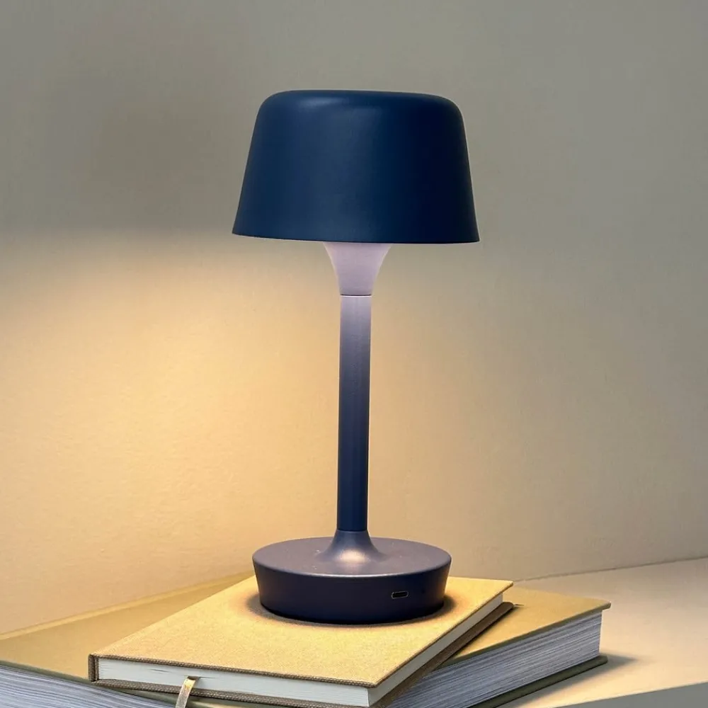 Dyberg Larsen Bordlamper > LED-bordlampe Flow, blå, højde 25 cm