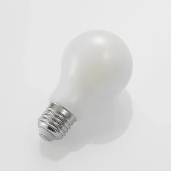 Arcchio Dæmpbar Led-Pære|Led Pærer > E27 LED-pære 6 W 2.700 K, kan dæmpes, opal
