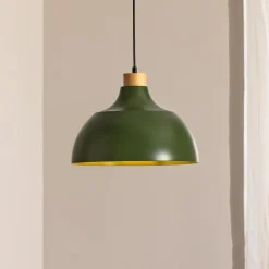 Pendellamper ^ Envostar Kaitt hængelampe, mørkegrøn, Ø 34 cm, trædetaljer