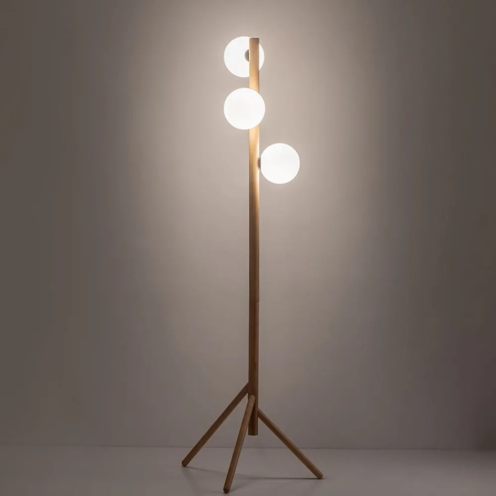 Gulvlamper|Gulvlamper ^ TK Lighting Estera gulvlampe, opalglas, træramme, 132 cm, 3 lyskilder