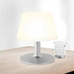 Eva Solo Solcellelamper > SunLight LED-bordlampe med solceller, USB 24 cm