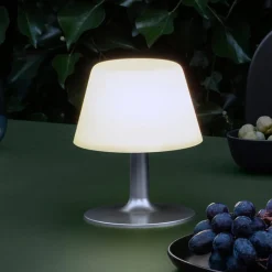 Solcellelamper ^ Eva Solo SunLight LED-bordlampe 16 cm opal