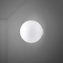 Væglamper ^ Fabbian Lumi Sfera væglampe i glas, Ø 20 cm