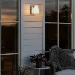 Konstsmide Væglampe Med Sensor > Fano udendørs LED-vægspot, med bevægelsessensor