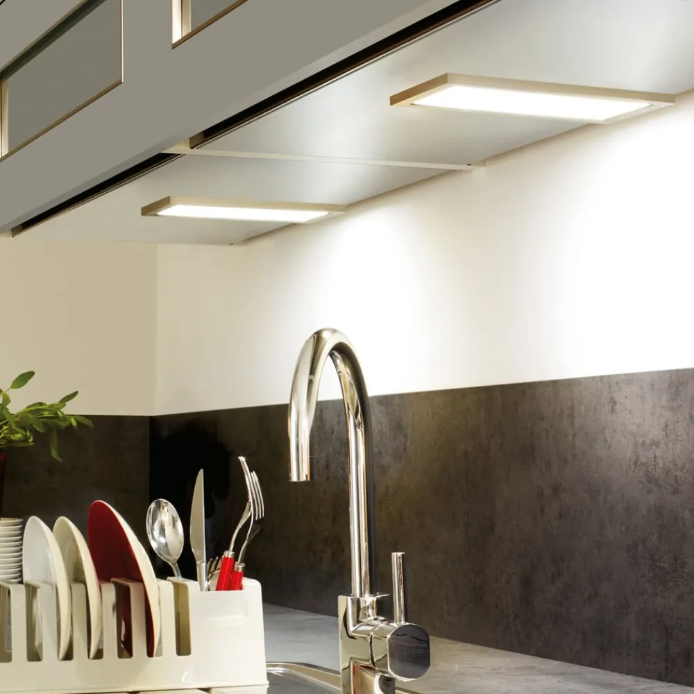 Hera Underskabsbelysning > Flad underskabsbelysning LED Sky stål 3.000K