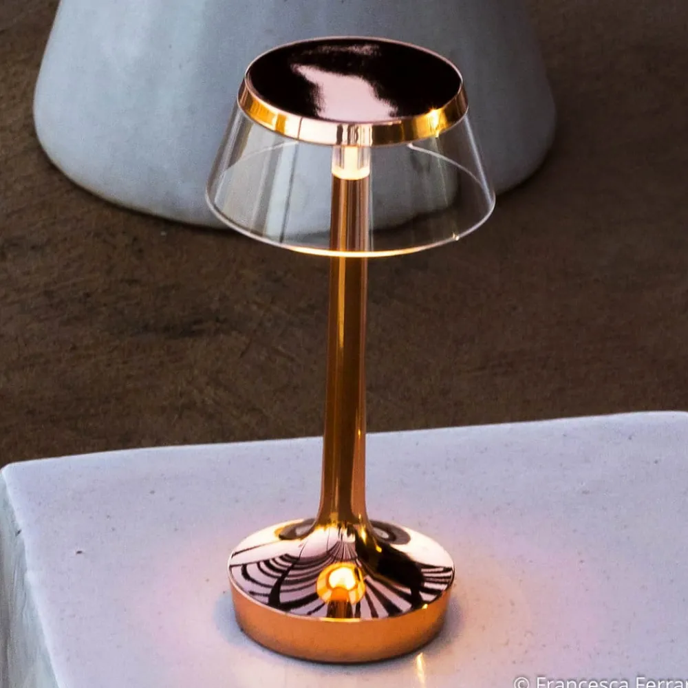 Bordlamper ^ FLOS Bon Jour unplugged LED-bordlampe, kobber