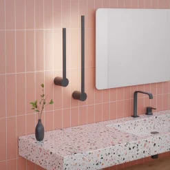 Væg- Og Spejllamper|Væglamper ^ Forlight LED-væglampe til badeværelset Passeggio Nova, 60 cm, sort