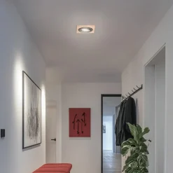 Lamkur Lighting Indbygningsspots > Forsænket loftlampe Tobby, 10 x 10 cm, egetræ, GU10