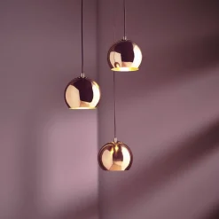 FRANDSEN Pendellamper > pendel Ball lavet af kobber, Ø 18 cm