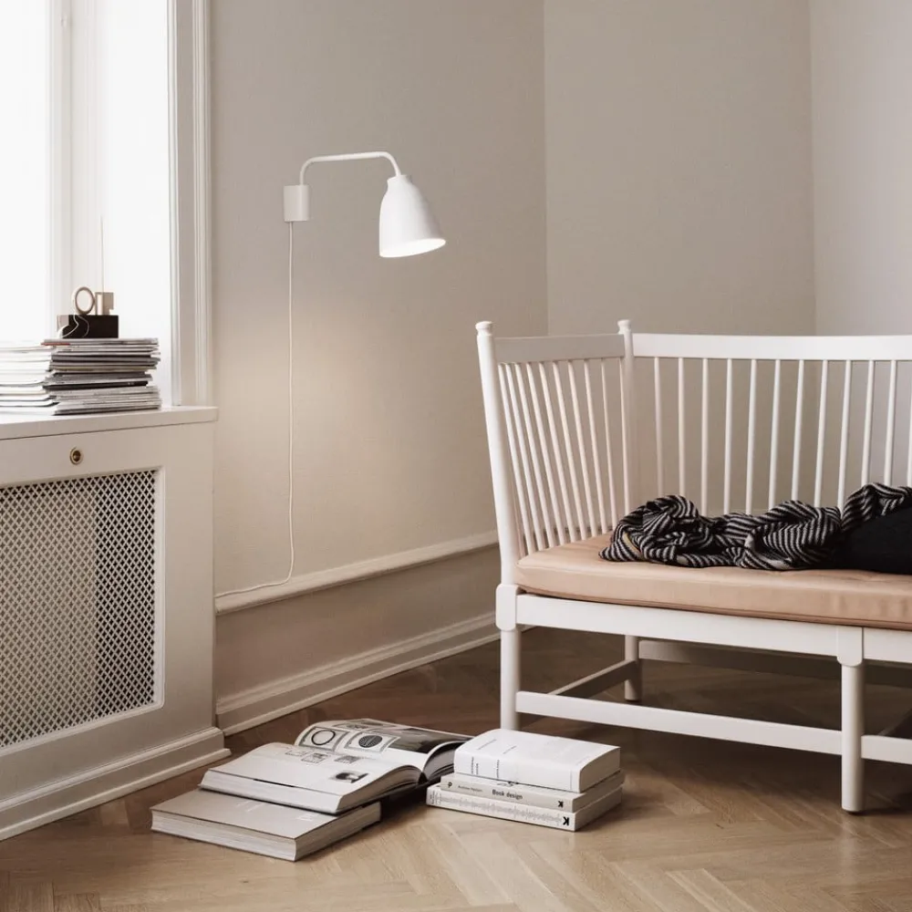 FRITZ HANSEN Væglamper > Caravaggio væglampe, hvid
