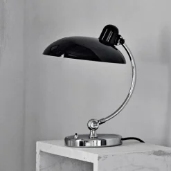 FRITZ HANSEN Arbejdsrum/Kontor > Kaiser Idell 6631 Luxus, blank sort