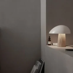 FRITZ HANSEN Bordlamper > Night Owl bordlampe, røghvid/ask