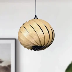 Gofurnit Bæredygtige Lamper > Mela pendellampe, eg, Ø 35 cm