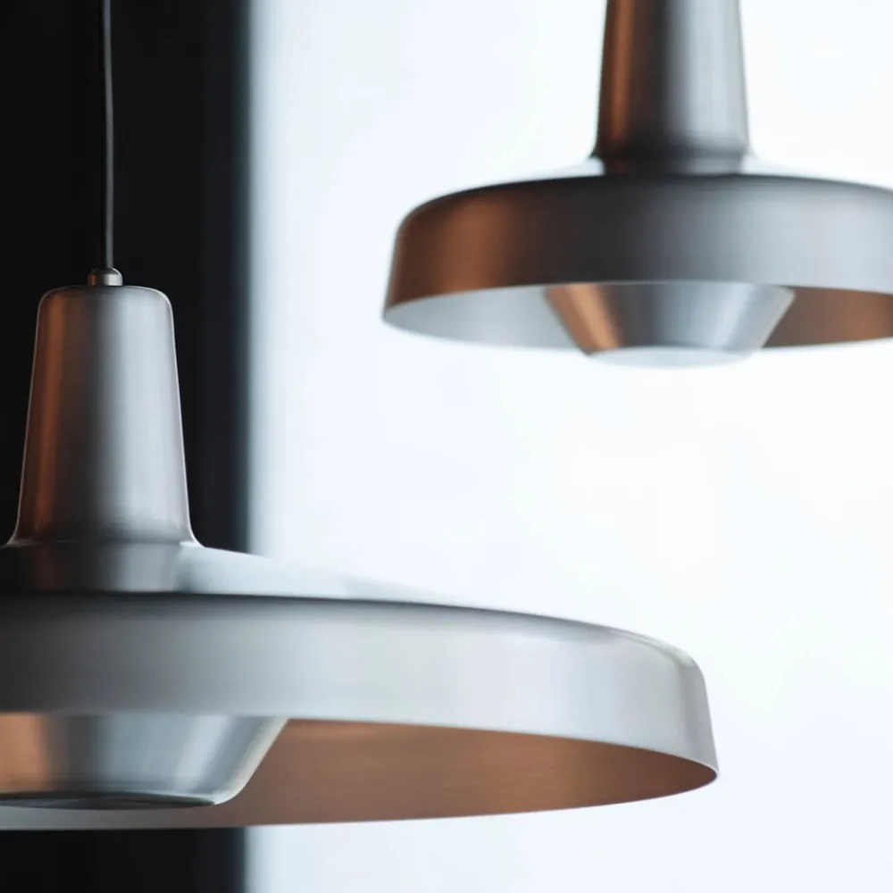 Arbejdsrum/Kontor ^ GRUPA Arigato pendel Ø 23cm aluminium