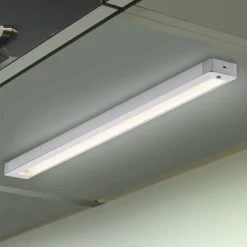 Underskabsbelysning ^ Paul Neuhaus Helena LED-underskabsbelysning 59,5 x 4 cm 3.000 K