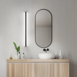 Helestra Væg- Og Spejllamper > LED-spejllampe LOOM, længde 90 cm, sort, IP44