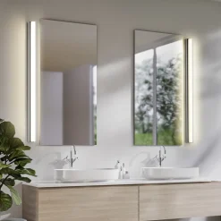 Helestra Væg- Og Spejllamper > LED-spejllampe LOOM 2, længde 90 cm, IP44, CCT