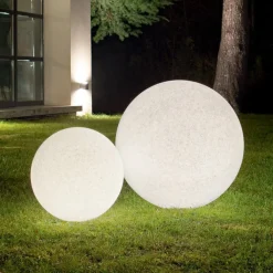Udendørs Spot ^ Ideallux Ideal Lux Doris lampe med jordspyd, hvid, plast, Ø 78 cm