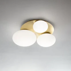 Ideallux Loftlamper > Ideal Lux loftlampe Ninfea, messingfarvet, opalglas, 3-lys.