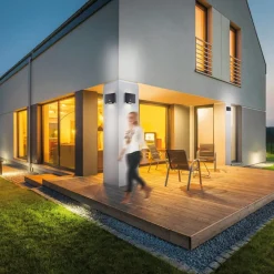 JUST LIGHT. GmbH Væglampe Med Sensor > JUST LIGHT. Udendørs væglampe med sensor Amin, genopladeligt batteri sort