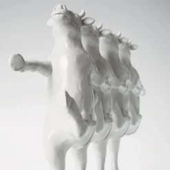 KARE Møbel Og Interiør > Dancing Cows dekorativ figur, hvid, polyresin, højde 23 cm