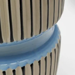 KARE Møbel Og Interiør > Vase Calabria, blå/beige, porcelæn, håndlavet