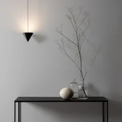 Karman Bæredygtige Lamper > Filomena LED-gulvlampe Ø 11 cm 3.000K