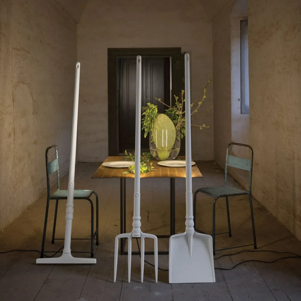 Gulvlamper|Gulvlamper ^ Karman Tobia - LED-designergulvlampe, skovl