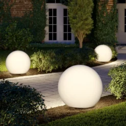 Nowodvorski Lighting Dekorationsbelysning|Terrassebelysning > Kugleformet lampe Cumulus L til haven, Ø 60 cm