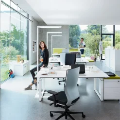 Arbejdsrum/Kontor ^ Waldmann Lavigo DPS 14000, 4.000K LED-gulvlampe, hvid